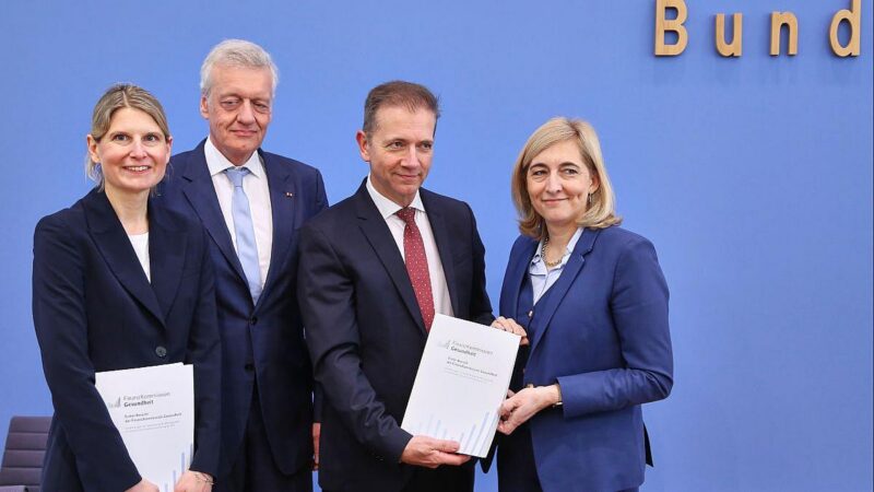 Gesundheitsministerin Warken bremst bei Kürzungen – Nicht alle Vorschläge sollen umgesetzt werden