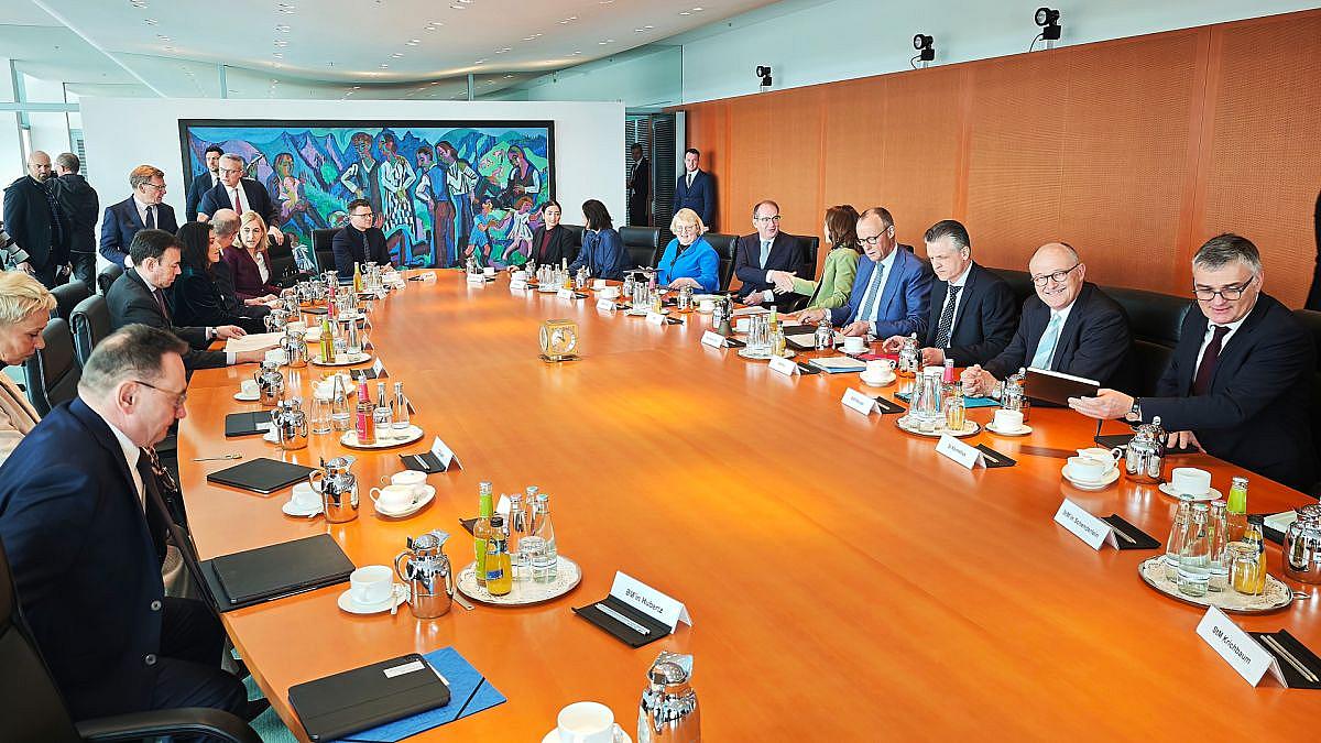 Bundeskabinett beschließt Senkung der Luftverkehrsteuer