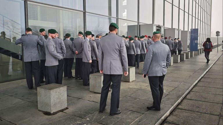 Reservistenverband kritisiert Bürokratie bei der Bundeswehr