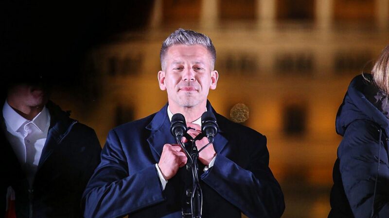 Ungarn: Péter Magyar feiert Erdrutschsieg – Orbán abgewählt?