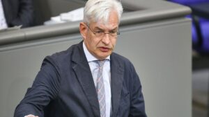 Unions-Vize kritisiert Haushaltspläne: „Mehr Ehrgeiz beim Sparen“