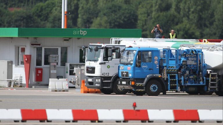 Kerosin-Krise: Opposition poltert gegen Ampel