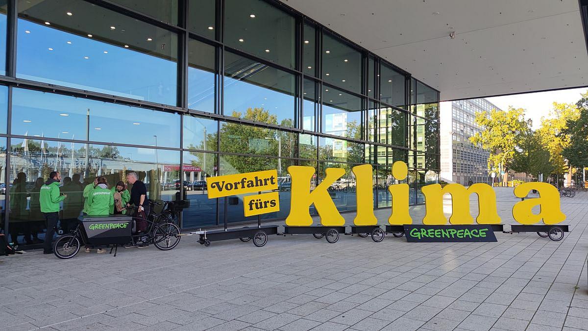 Neue ‚Koalition der Ausstiegs-Macher‘ für Ende fossiler Energien