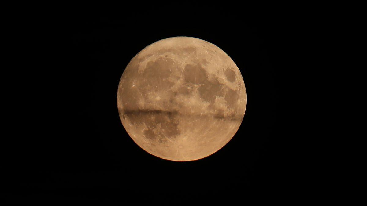 Artemis 2: Astronauten erreichen Mondnähe