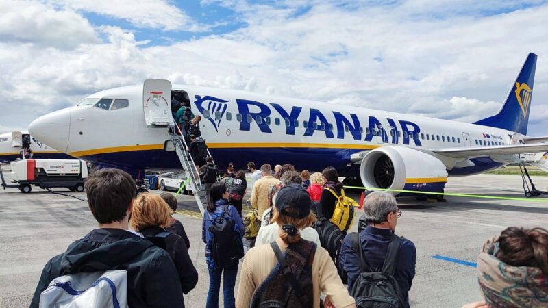 Ryanair warnt vor Sommer-Flugstornierungen wegen Kerosin-Preisen