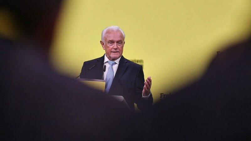 FDP-Vorstand stemmt sich hinter Kubicki