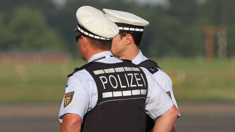 Beamtenbund fordert 1.000 Euro Bonus für alle im Öffentlichen Dienst