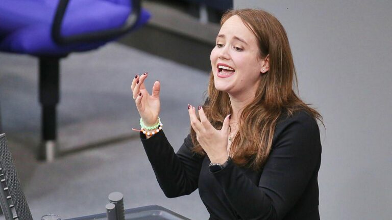 Ricarda Lang fordert Null-Mehrwertsteuer auf Lebensmittel
