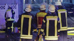Millionenschaden in Mühlacker: Anwohner bei Großbrand evakuiert