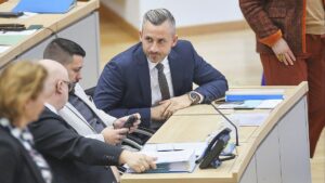 Schulze rügt AfD-Personalpläne für Sachsen-Anhalt