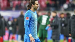 Bayern zittert sich zum Sieg in Wolfsburg