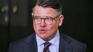 Rhein fordert „Reform-Restart“