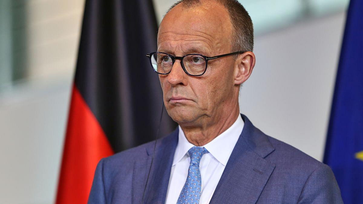 AfD weiter stark vorn – Merz-Zufriedenheit auf Tiefpunkt