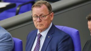 Diätenerhöhung sorgt für Ärger – Ramelow nennt sie „unanständig“ Diätenerhöhung sorgt für Ärger – Ramelow nennt sie „unanständig“