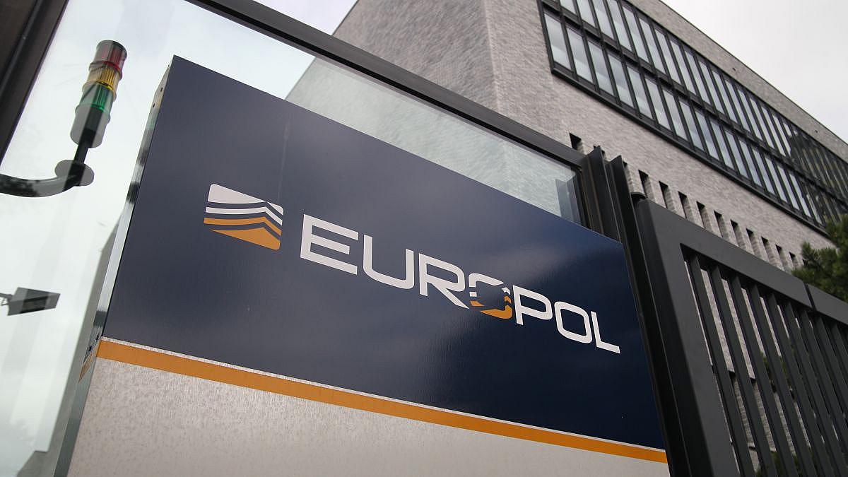 Europol jagt Revolutionsgarde-Propaganda