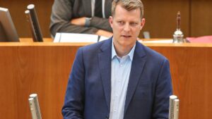 FDP-Vorsitzbewerber attackiert Merz: „Wortbruch auf ganzer Linie“