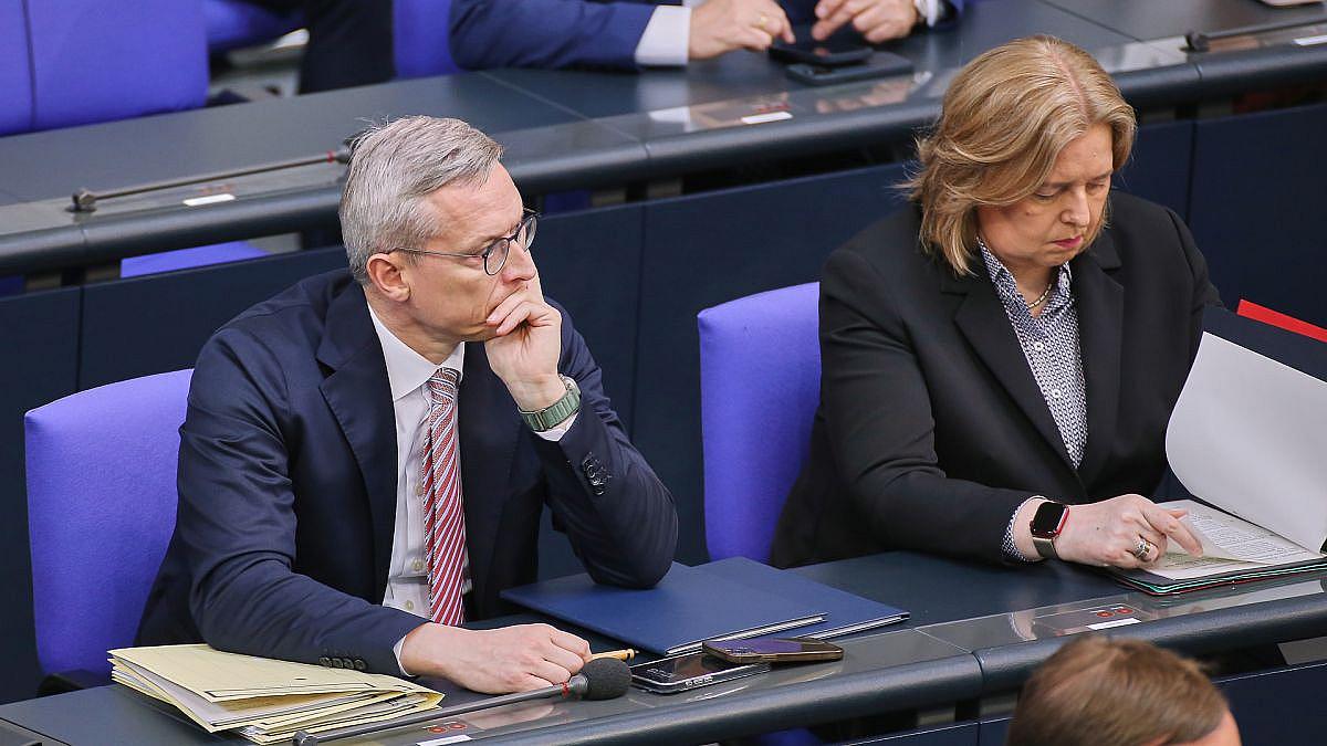 Digitaler Sozialstaat: Bas und Wildberger planen Portal für Bürger