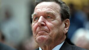 SPD-Politiker offen für Schröder als Vermittler in Ukraine-Krieg SPD-Politiker offen für Schröder als Vermittler in Ukraine-Krieg