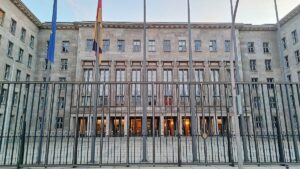 Trotz Krisen: Steuereinnahmen bisher stabil