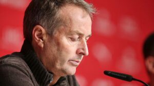 Bayer Leverkusen verpflichtet Carles Martinez als neuen Cheftrainer