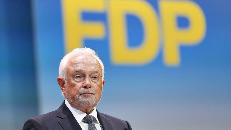FDP-Chef Kubicki fordert Wendepunkt in Sachsen‑Anhalt