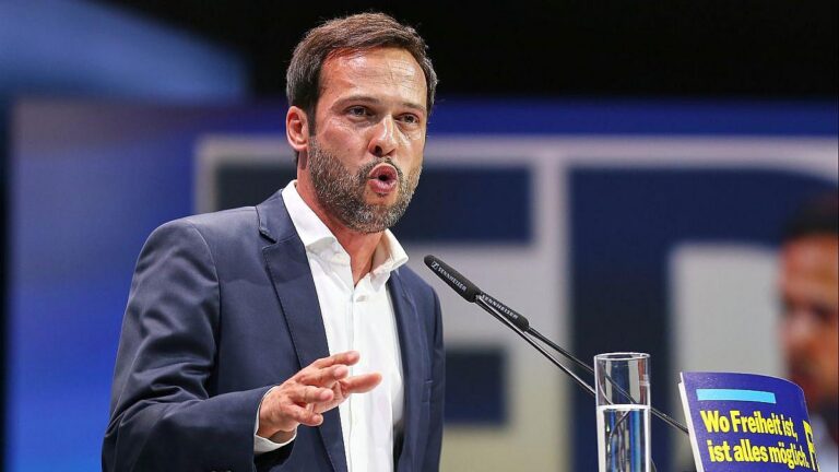 FDP-Generalsekretär Hagen fordert Volksabstimmungen auf Bundesebene