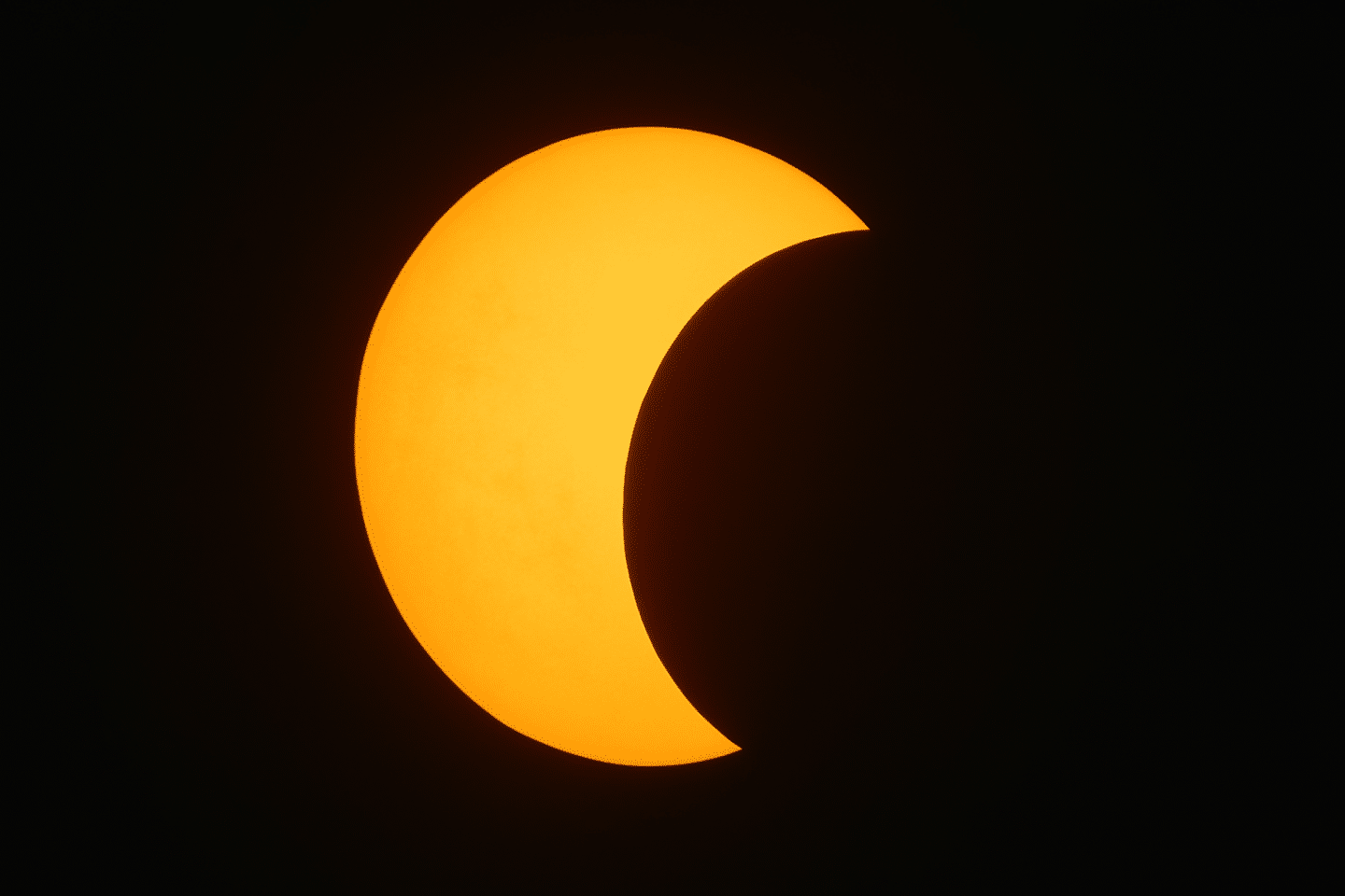 Sonnenfinsternis 2026: In dieser badischen Stadt wird die Sonne zu 90 Prozent verdeckt