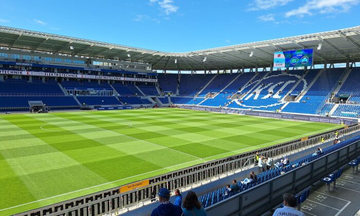 Vier Gegentore in 15 Minuten: KSC verliert 1:6 in Magdeburg Vier Gegentore in 15 Minuten: KSC verliert 1:6 in Magdeburg