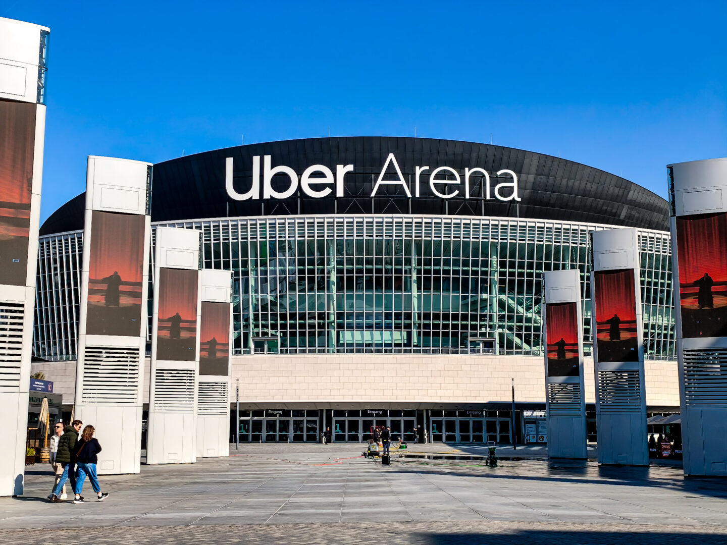Außenansicht der Uber Arena in Berlin