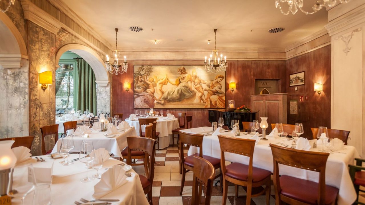 PM_25_Top_100_RestaurantMedici2_01